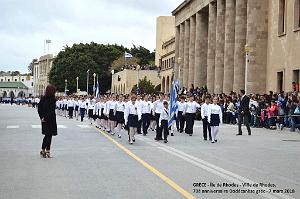 213- Rhodes- Defile Dodecanese grec